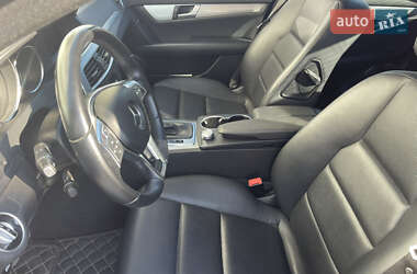 Седан Mercedes-Benz C-Class 2013 в 