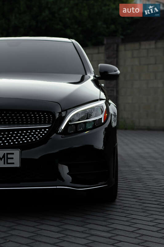 Седан Mercedes-Benz C-Class 2021 в Днепре