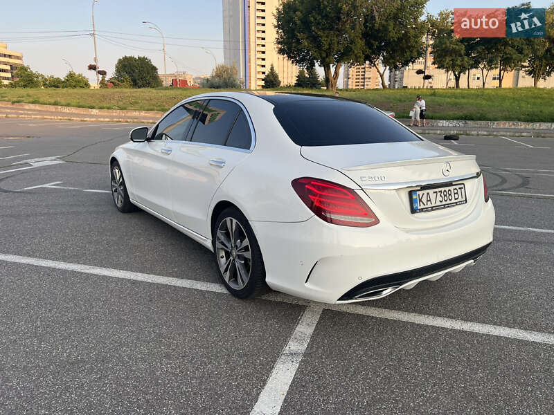Седан Mercedes-Benz C-Class 2016 в Киеве фото 12 Седан Mercedes-Benz C-Class 2016 в Киеве