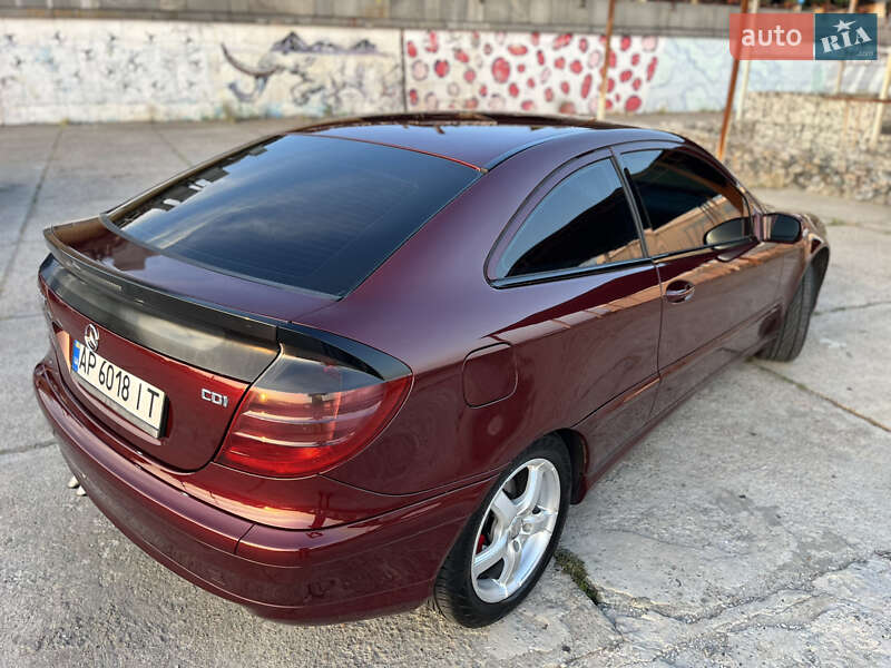 Купе Mercedes-Benz C-Class 2003 в Запорожье