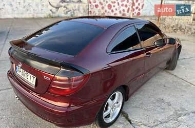 Купе Mercedes-Benz C-Class 2003 в 
