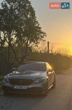 Седан Mercedes-Benz C-Class 2015 в 