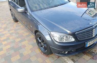 Универсал Mercedes-Benz C-Class 2010 в 
