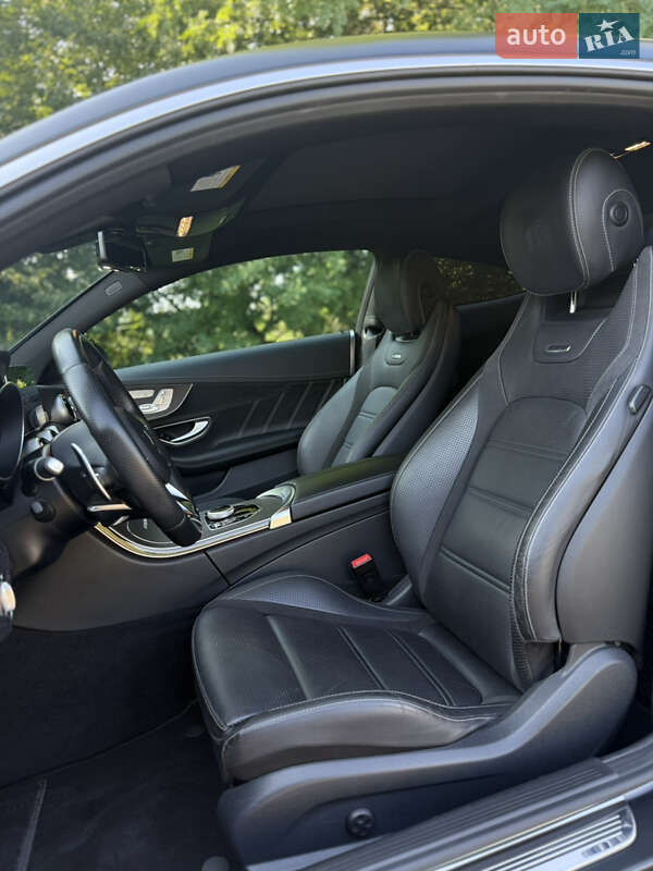 Купе Mercedes-Benz C-Class 2019 в Киеве фото 10 Купе Mercedes-Benz C-Class 2019 в Киеве