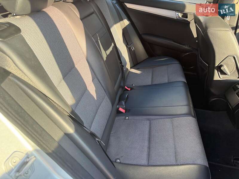 Универсал Mercedes-Benz C-Class 2008 в Одессе