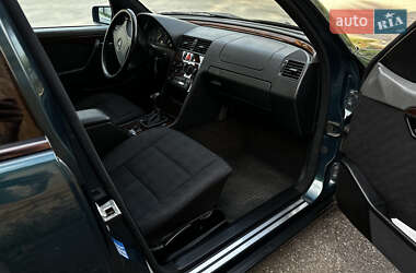 Седан Mercedes-Benz C-Class 1996 в 