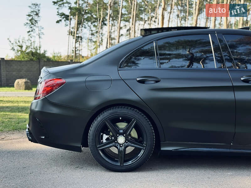 Седан Mercedes-Benz C-Class 2015 в Києві