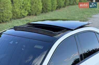 Седан Mercedes-Benz C-Class 2017 в 