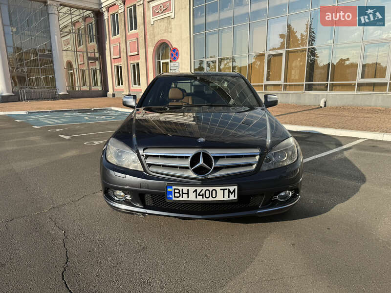 Седан Mercedes-Benz C-Class 2008 в Одессе