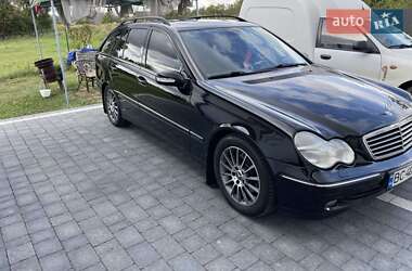 Универсал Mercedes-Benz C-Class 2001 в Коломые