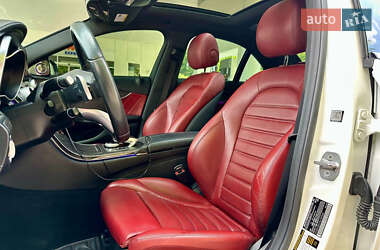 Седан Mercedes-Benz C-Class 2017 в 