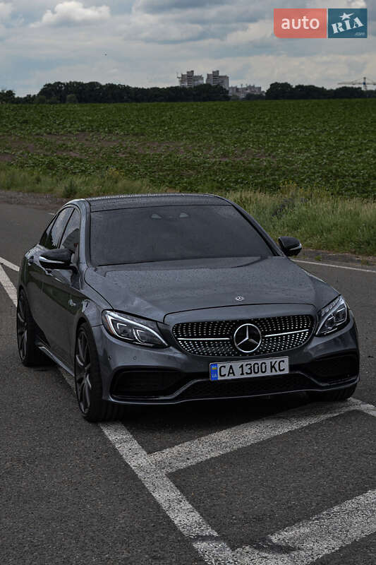 Седан Mercedes-Benz C-Class 2018 в Черкассах