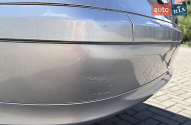 Седан Mercedes-Benz C-Class 2005 в 