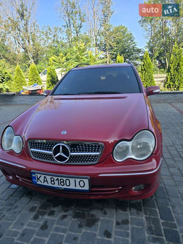 Универсал Mercedes-Benz C-Class 2004 в Виннице