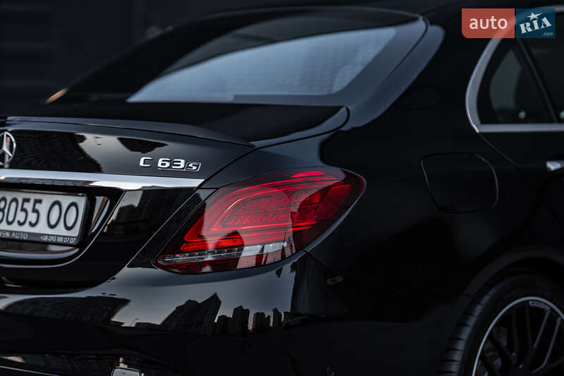 Седан Mercedes-Benz C-Class 2019 в Києві