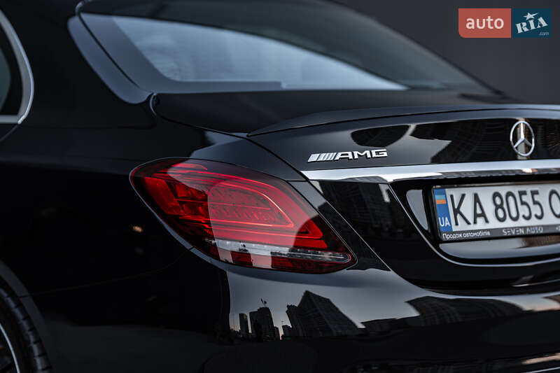 Седан Mercedes-Benz C-Class 2019 в Києві
