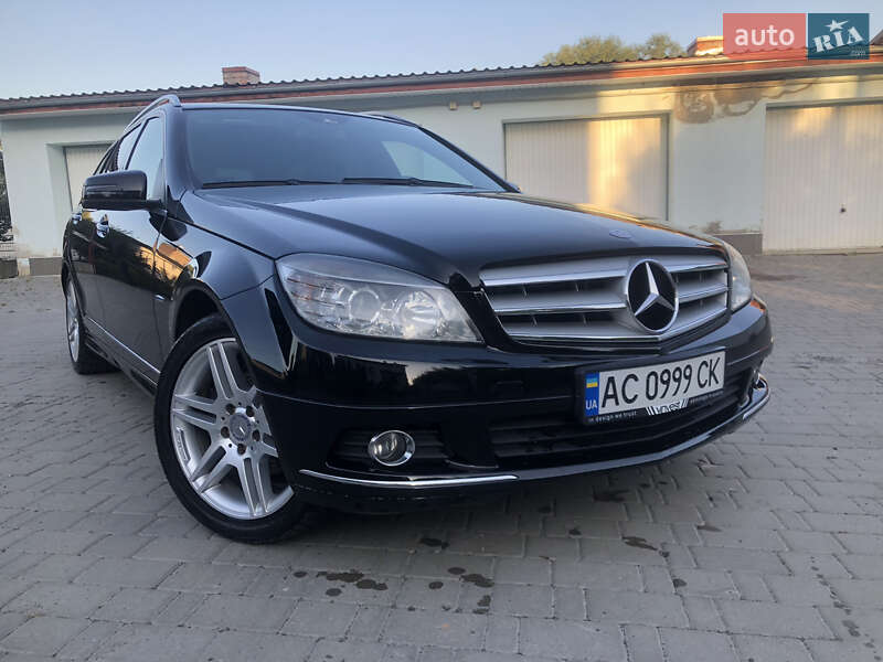 Mercedes-Benz C-Class 2009