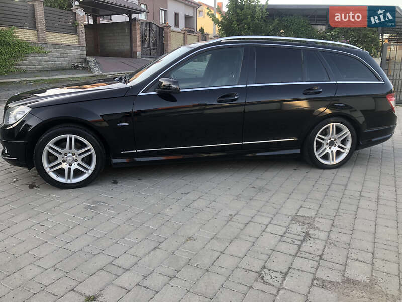 Универсал Mercedes-Benz C-Class 2009 в Луцке фото 3 Универсал Mercedes-Benz C-Class 2009 в Луцке