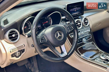 Седан Mercedes-Benz C-Class 2015 в 