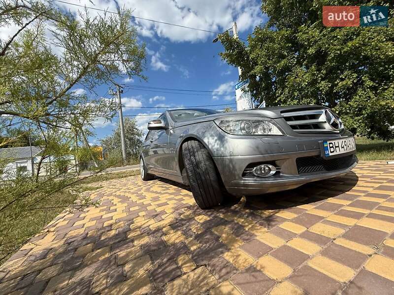 Седан Mercedes-Benz C-Class 2007 в Измаиле фото 4 Седан Mercedes-Benz C-Class 2007 в Измаиле