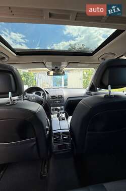 Седан Mercedes-Benz C-Class 2007 в 