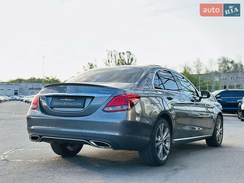 Седан Mercedes-Benz C-Class 2018 в Харькове