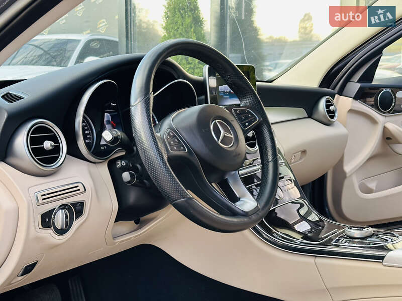 Седан Mercedes-Benz C-Class 2018 в Харькове