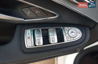 Седан Mercedes-Benz C-Class 2017 в 