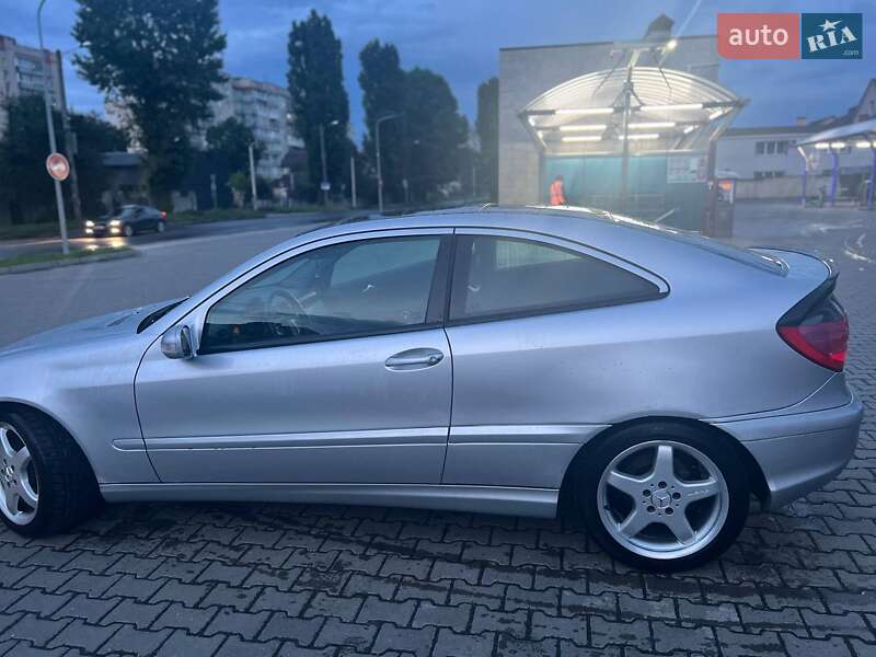 Купе Mercedes-Benz C-Class 2001 в Хмельницком