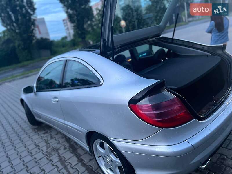 Купе Mercedes-Benz C-Class 2001 в Хмельницком