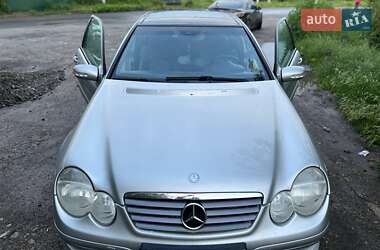 Купе Mercedes-Benz C-Class 2001 в 
