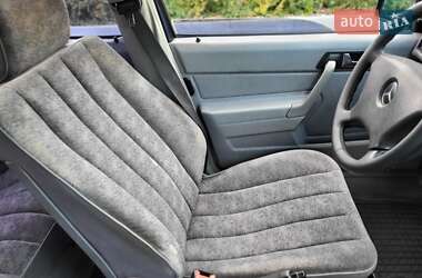 Седан Mercedes-Benz C-Class 1992 в 