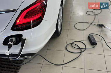 Седан Mercedes-Benz C-Class 2021 в 