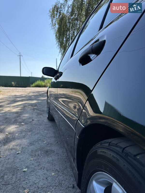 Седан Mercedes-Benz C-Class 2007 в Дубно