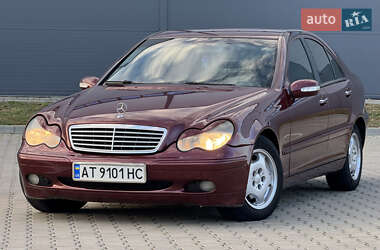Седан Mercedes-Benz C-Class 2000 в 