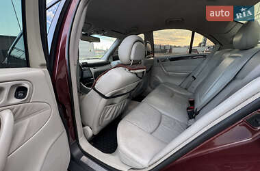Седан Mercedes-Benz C-Class 2000 в 