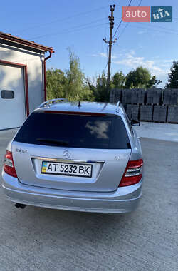 Универсал Mercedes-Benz C-Class 2009 в 
