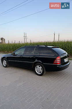 Универсал Mercedes-Benz C-Class 2003 в 