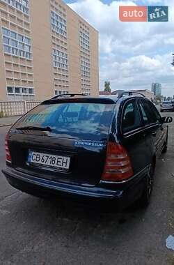 Универсал Mercedes-Benz C-Class 2004 в 