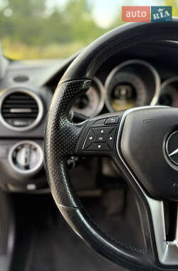 Седан Mercedes-Benz C-Class 2012 в 