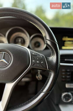 Седан Mercedes-Benz C-Class 2012 в 