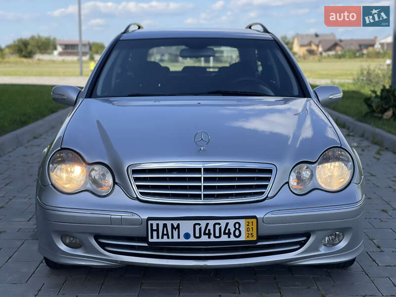 Универсал Mercedes-Benz C-Class 2005 в Ровно
