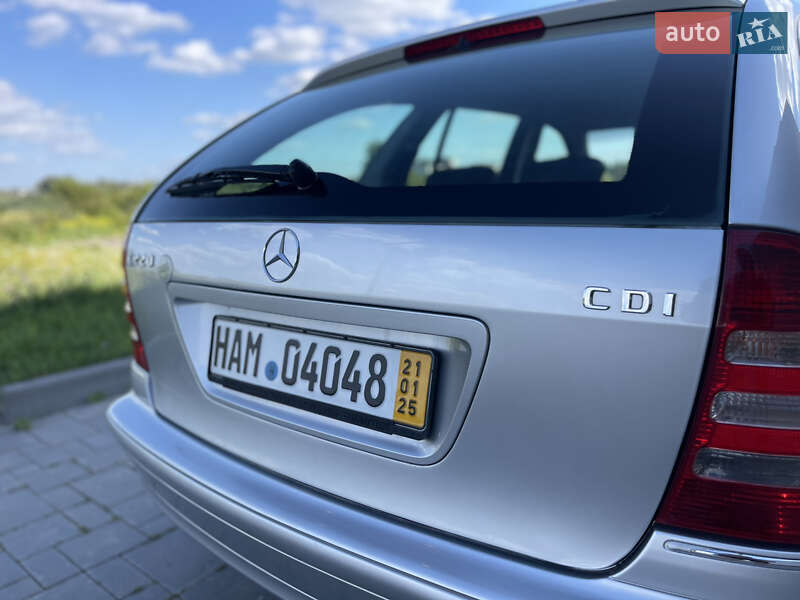 Универсал Mercedes-Benz C-Class 2005 в Ровно