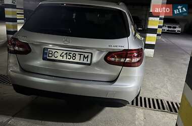 Универсал Mercedes-Benz C-Class 2015 в 