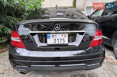 Седан Mercedes-Benz C-Class 2012 в 