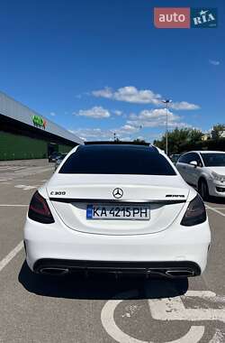 Седан Mercedes-Benz C-Class 2015 в 