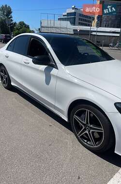 Седан Mercedes-Benz C-Class 2015 в 