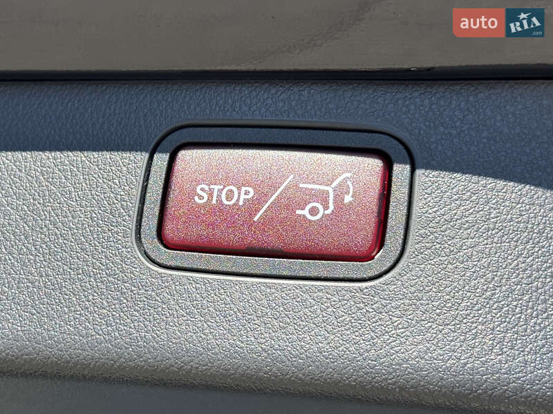 Универсал Mercedes-Benz C-Class 2023 в Киеве фото 33 Универсал Mercedes-Benz C-Class 2023 в Киеве