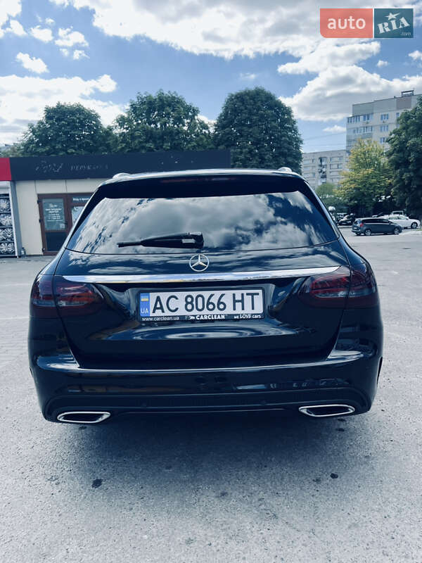 Універсал Mercedes-Benz C-Class 2014 в Луцьку