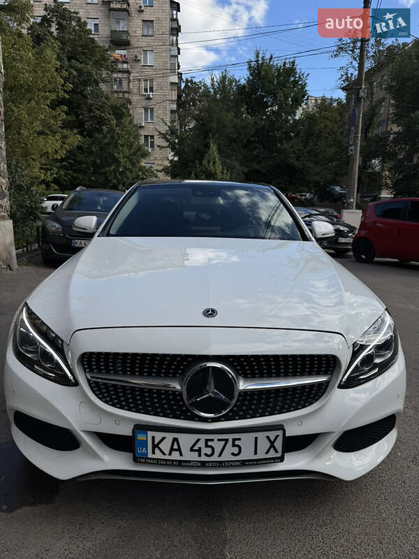 Mercedes-Benz C-Class 2017